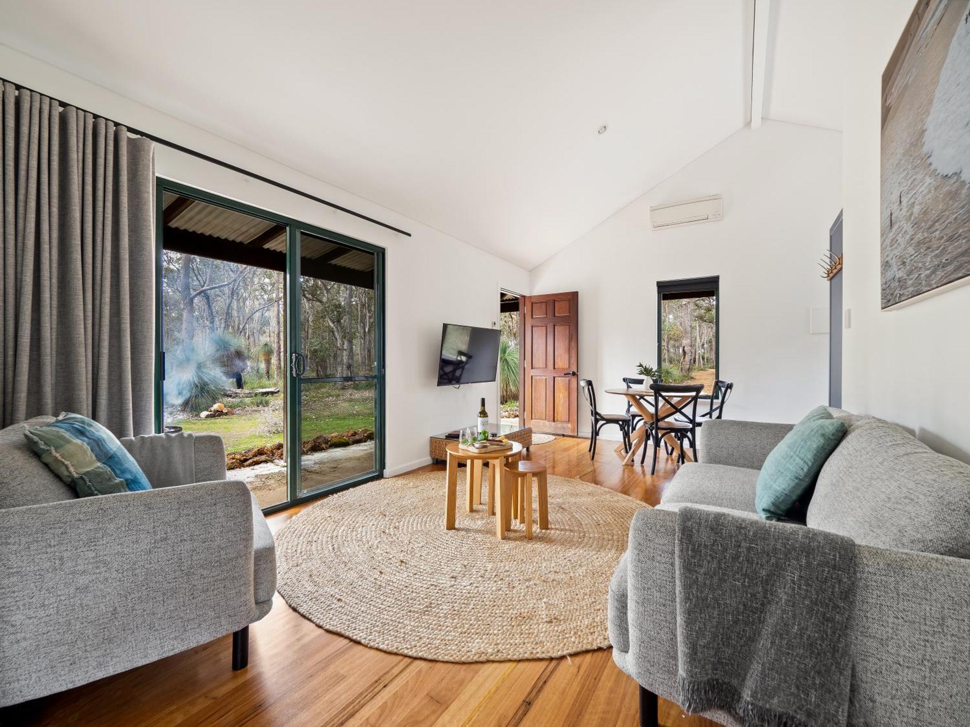 Island Brook Estate Vineyard And Chalets Yelverton Luaran gambar